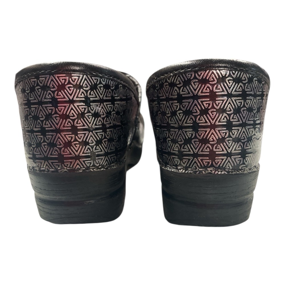 Dansko Metallic Silver Embossed Professional Clogs Womens EU 39/ US 8-8.5 - Picture 3 of 9